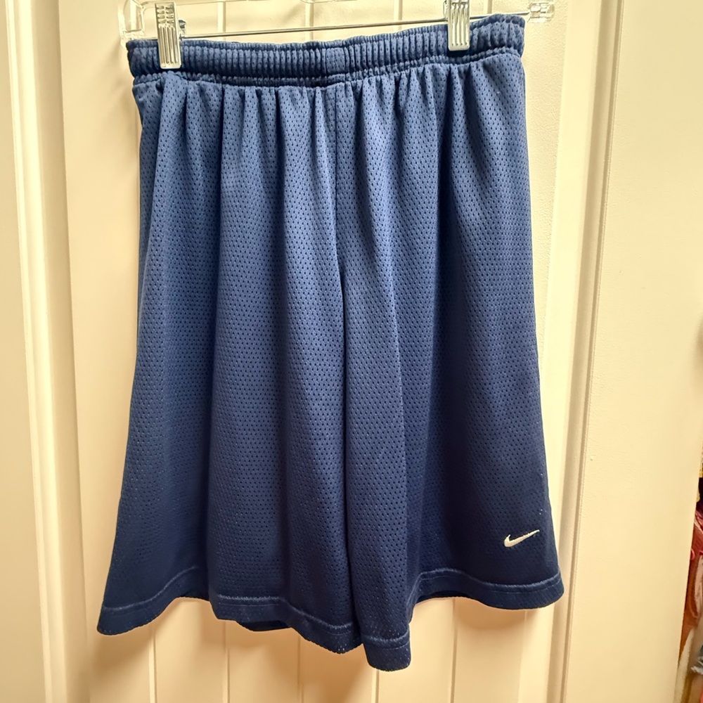 Vintage Y2K Youth Nike Mesh Shorts Size 14 Large Spell Out Logo Basketball